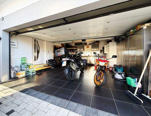 Doppelgarage
