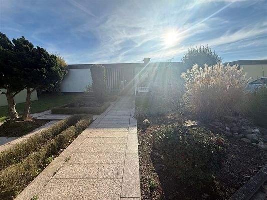 20251107_130700684_iOS