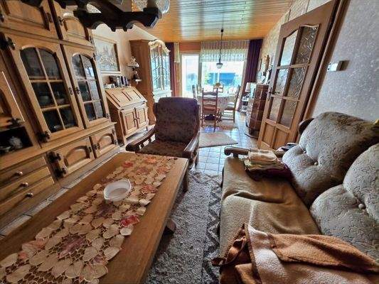 Wohn-, und Essbereich