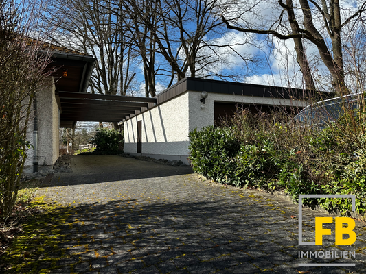 Außenanlage: Eingangsbereich