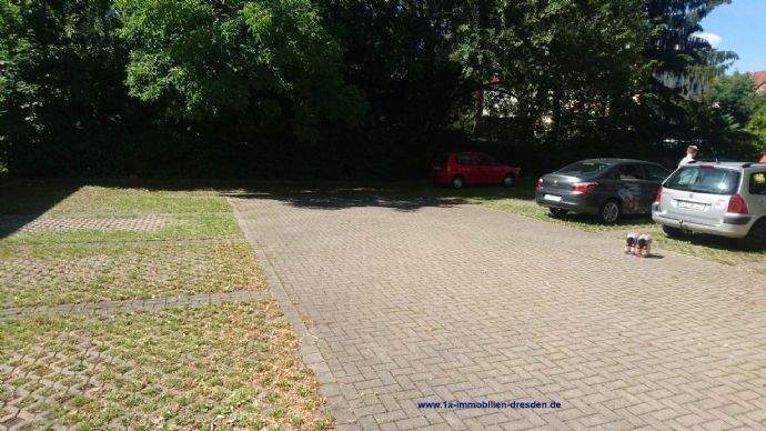 KfZ Aussenstellplatz