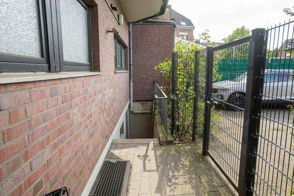 für Mülleimer und Fahrräder