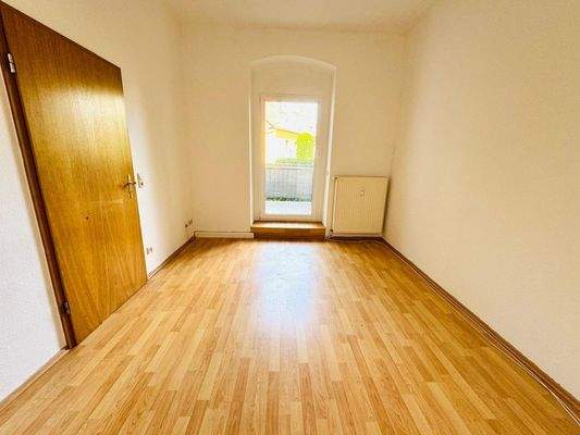 WhatsApp Image 2025-08-18 at 04.48.01(9)