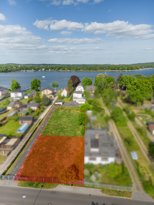 Drohnenansicht von der Straße aus