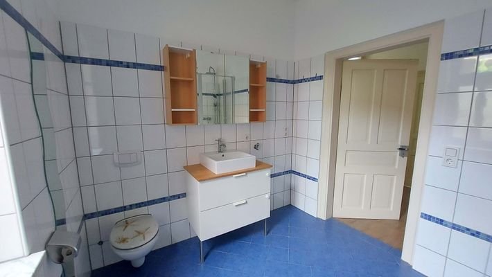 Wohnung 1_EG_10_Bad_2.jpg