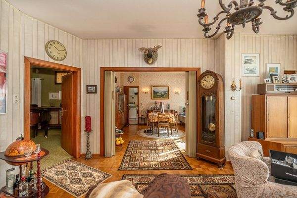 Wohn-/Esszimmer (EG)