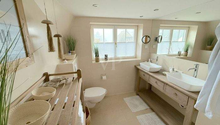 weiteres Duschbad OG