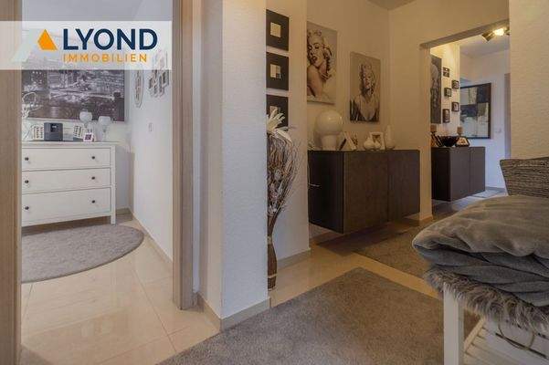 Flur / Zugang Kinderzimmer / Bürozimmer