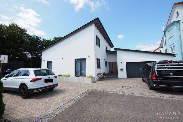 Eingangsbereich Osten