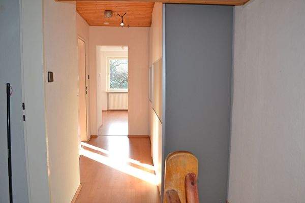 Großzügiger Flur im OG