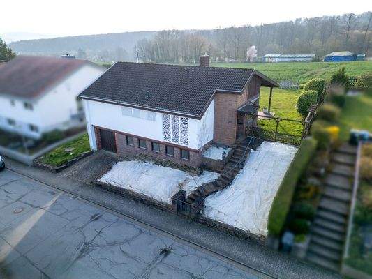 Bungalow zum Vollenden in Top-Lage von Gersweiler