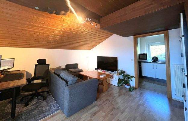 1. OG Wohnzimmer (kl.WHG)