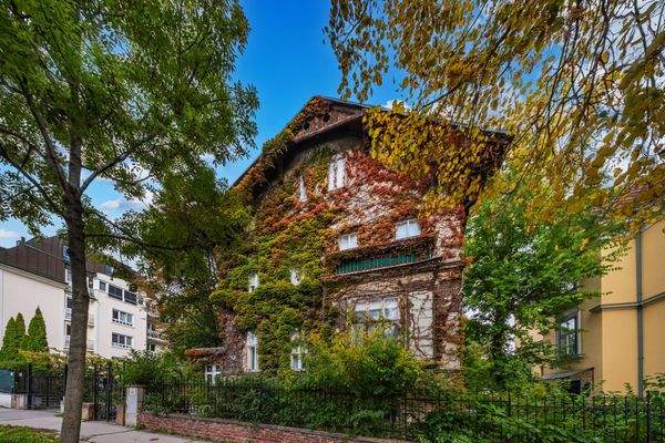 bd715947-9731-485b-9ae0-3f42889cc1c9