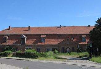 einzigartig: Scheunen-Gutshaus