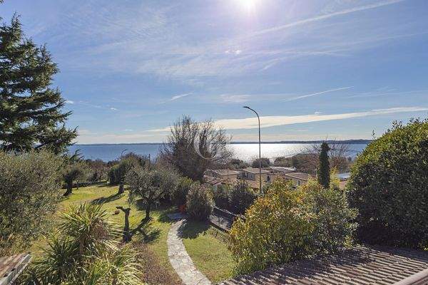 Terrasse mit Seeblick