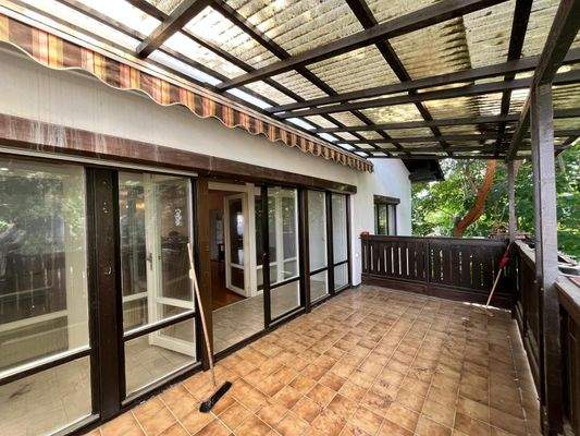 Balkon Gartenseite (2)