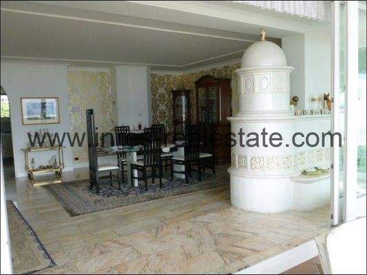 6536pi_Malcesinei_12_Villa_Haus_Immobilienkauf_Gar