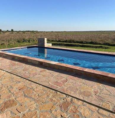 Pool mit Teich, 5 Meter Tiefe