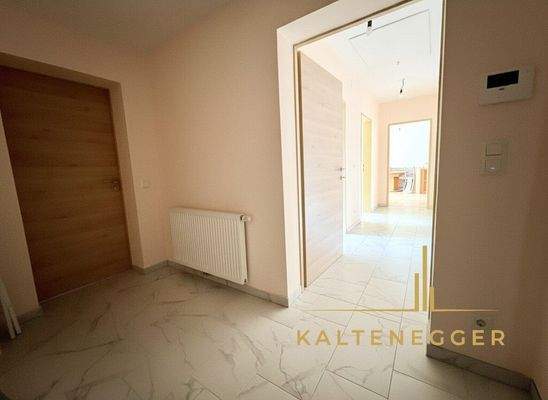 Vorraum hinteres Gebäude