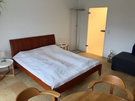 Wohn-/Schlafzimmer