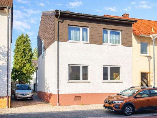 Hausansicht - Straße