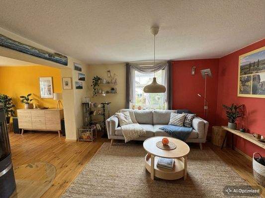 [KI-optimiertes Foto] Wohnbereich mit weiterem Kamin