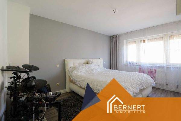 Schlafen 4.OG rechts