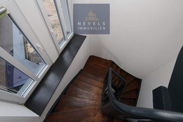 Treppenhaus zur Wohnung