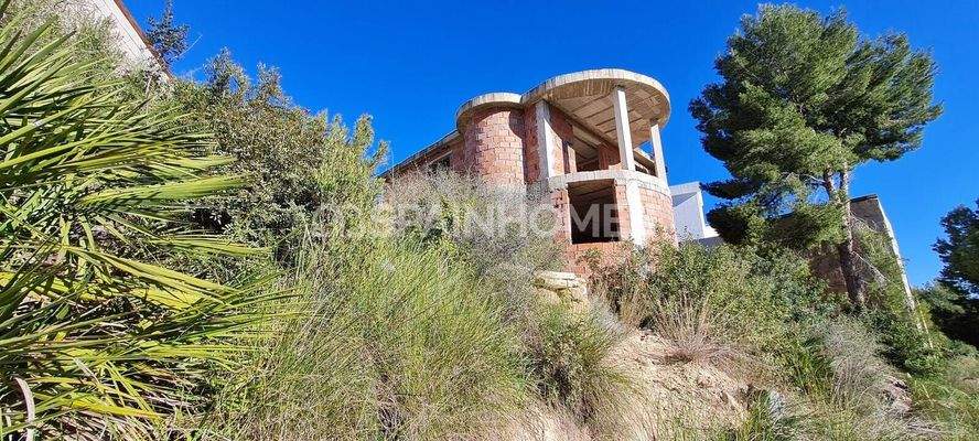 Modern Detached Villa for Sale in Pinar de Campoverde