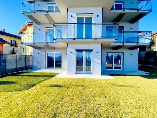 EG-Wohnung mit Privatgarten