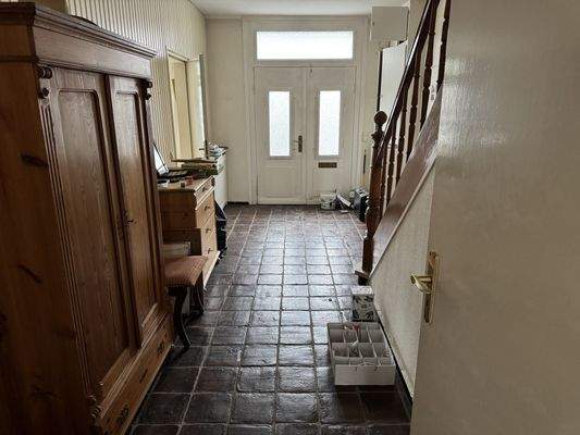 08 Eingangsbereich Bild 2