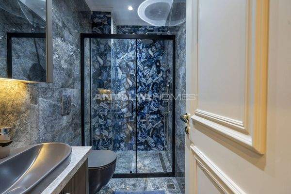 Elegant Flats 400 m from the Sea in Alanya Center