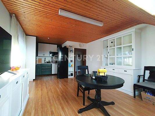 Die Küche im Dachgeschoss