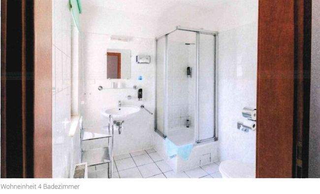 Wohneinheit 4 Badezimmer