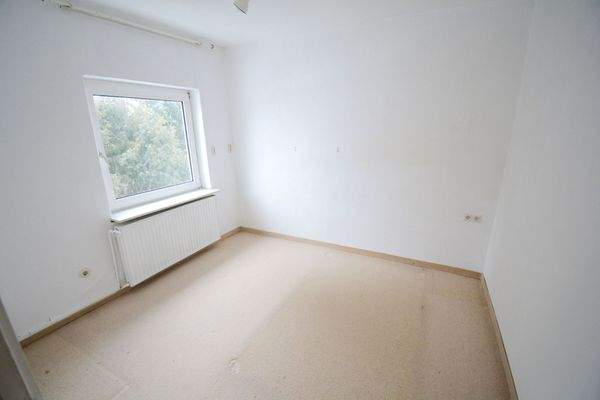 Schlafzimmer klein OG