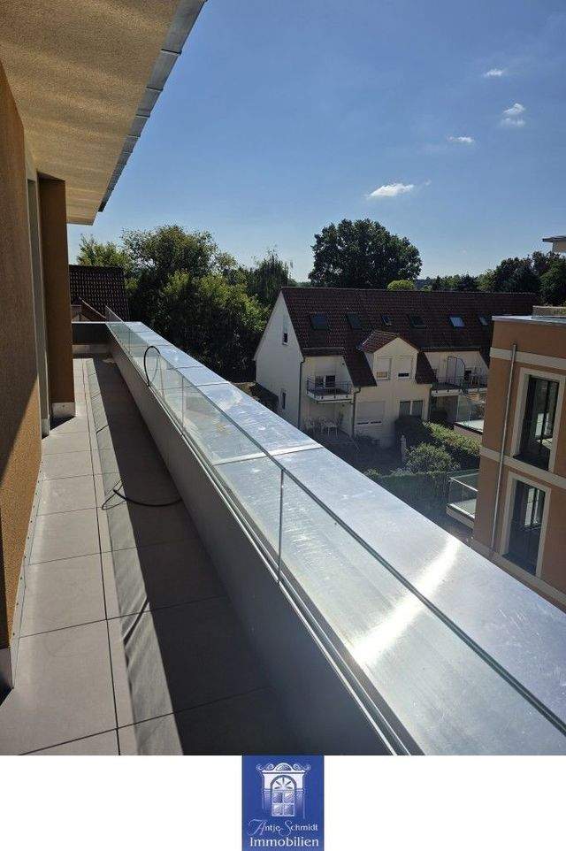 Exklusiver Familientraum! Umlaufende Dachterrasse! Tageslichtbad! - Foto 4
