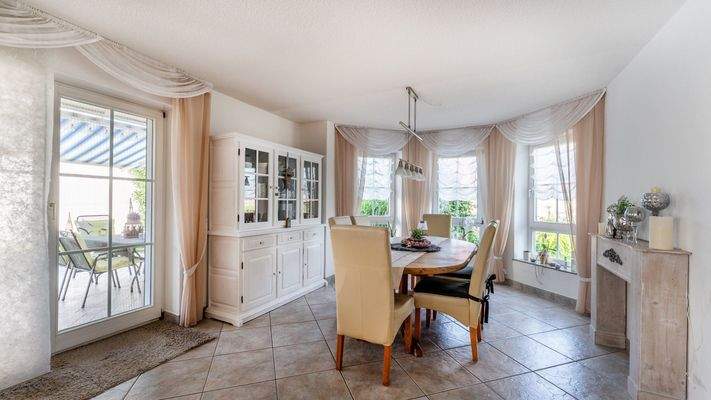 Wohn- und Essbereich