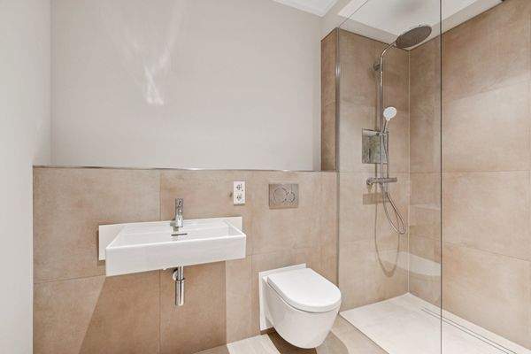 Hochwertige Duschbäder im zeitlosen Design