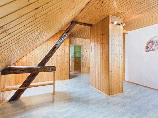 Büro Dachgeschoss (2)