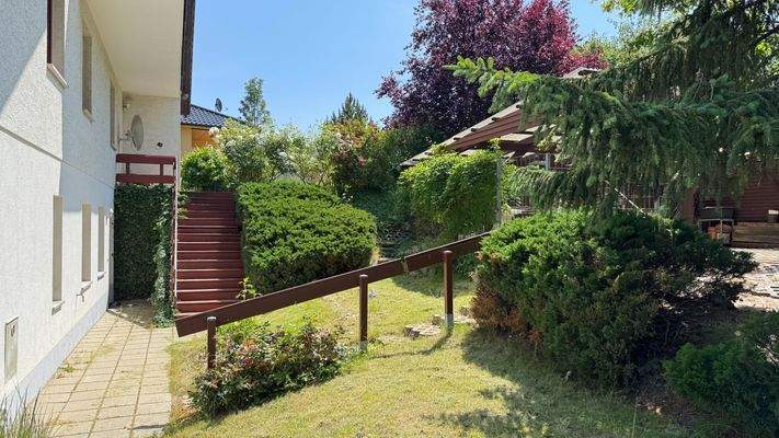 Aufgang zur Terrasse