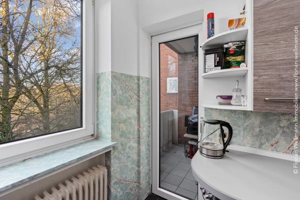 Balkon mit Nordausrichtung, von der Küche aus erreichbar. 