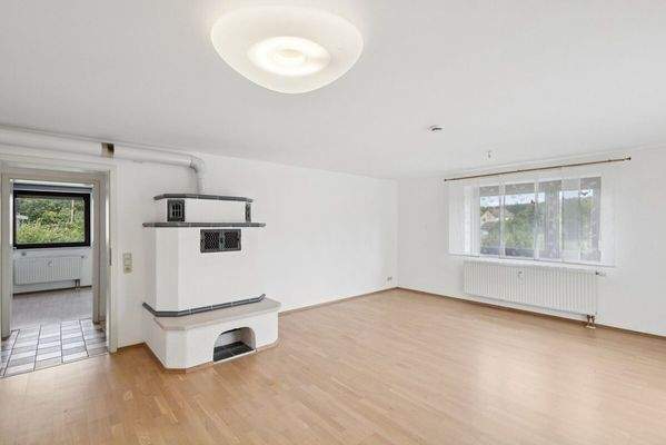 Wohnzimmer mit Kamin