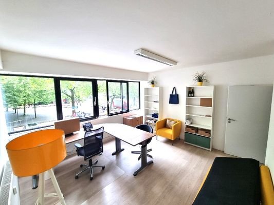 Büro 2