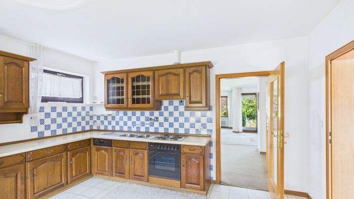 CAM03143G0-PR0189-STILL012