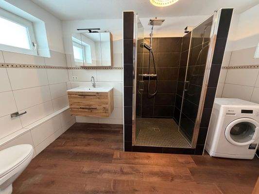 Duschbad EG