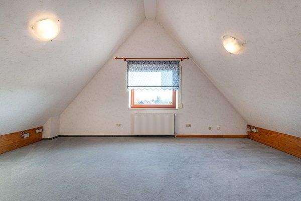 ausgebauter Raum im Spitzboden