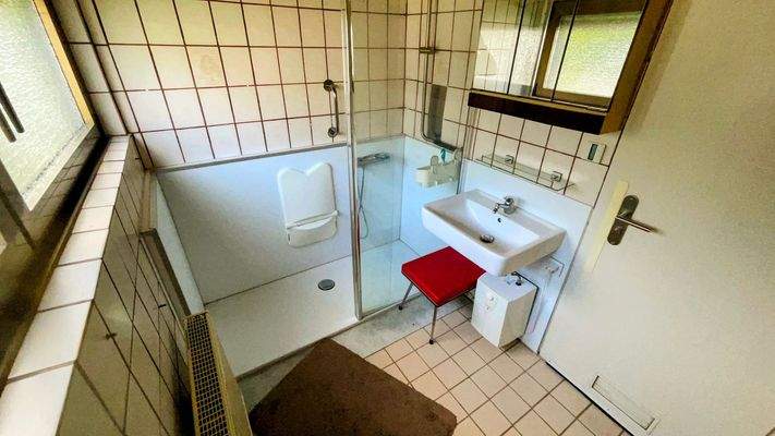 Obergeschoss 1. Badezimmer