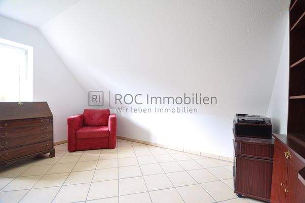 Schlafzimmer Dachgeschoss I