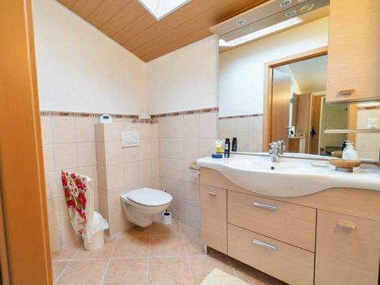 WC Wohnung OG Reihenendhaus