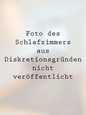 10. Schlafzimmer.jpg